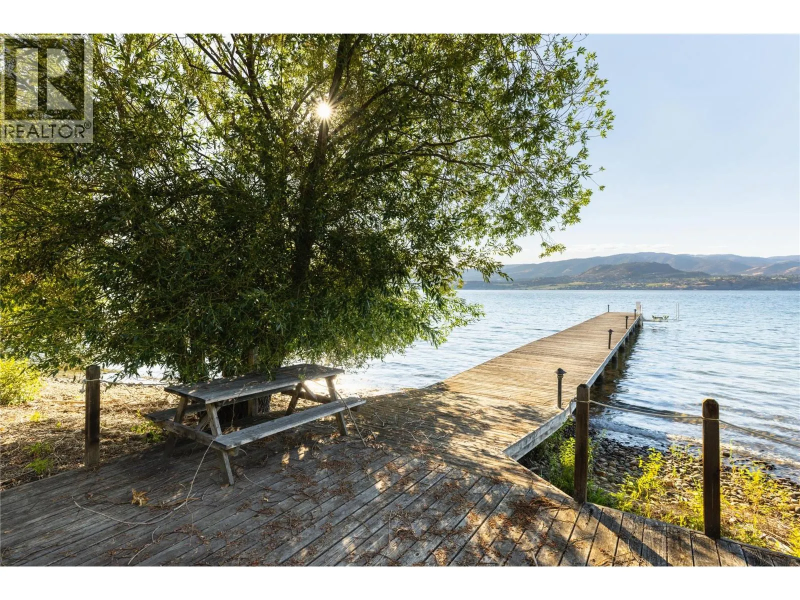 4840 Lakeshore Road