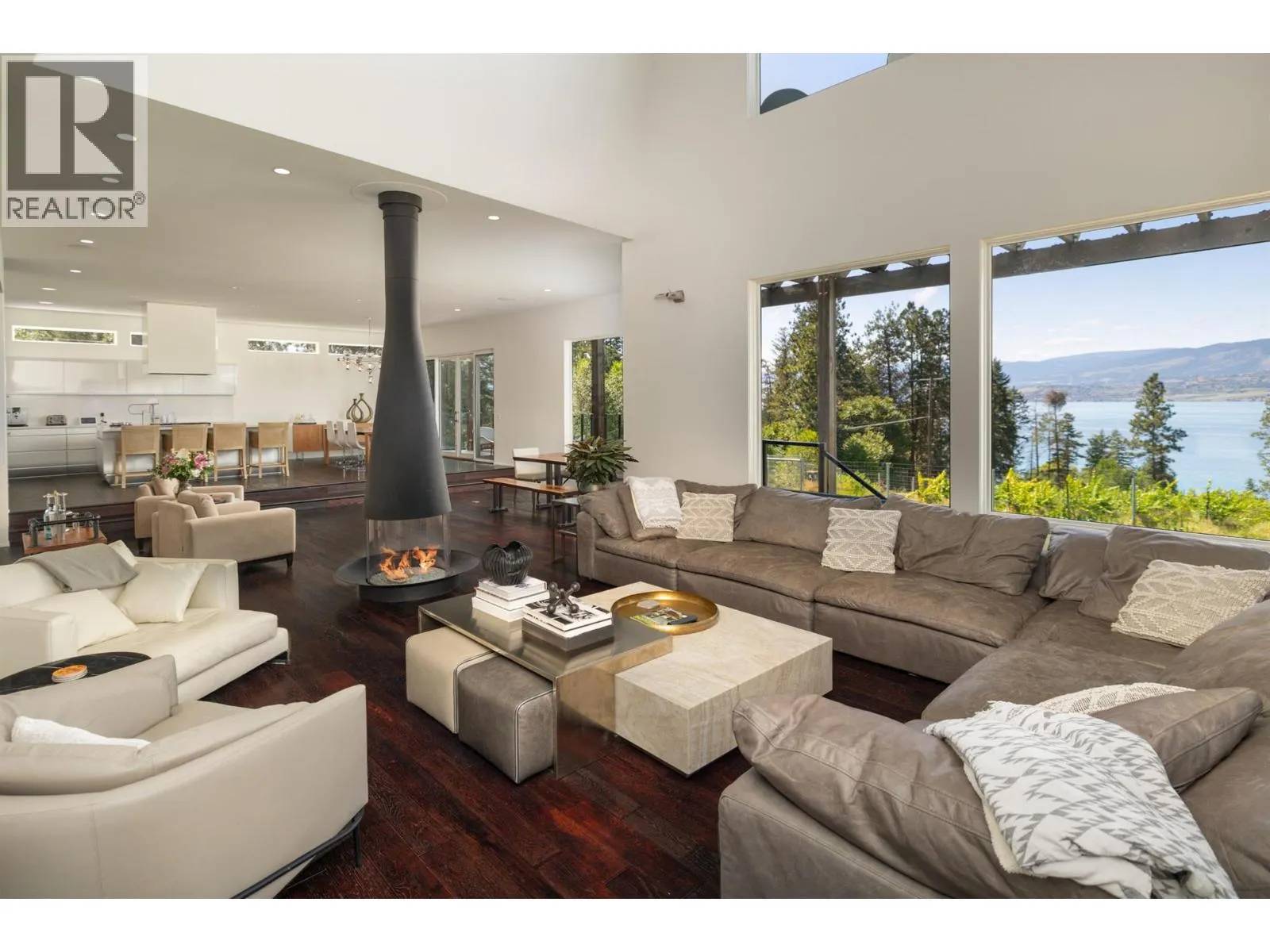 4840 Lakeshore Road