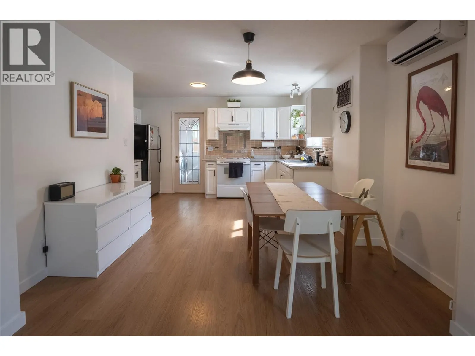532 Papineau Street Unit# 102