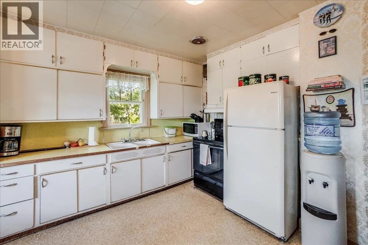 602 5th Street