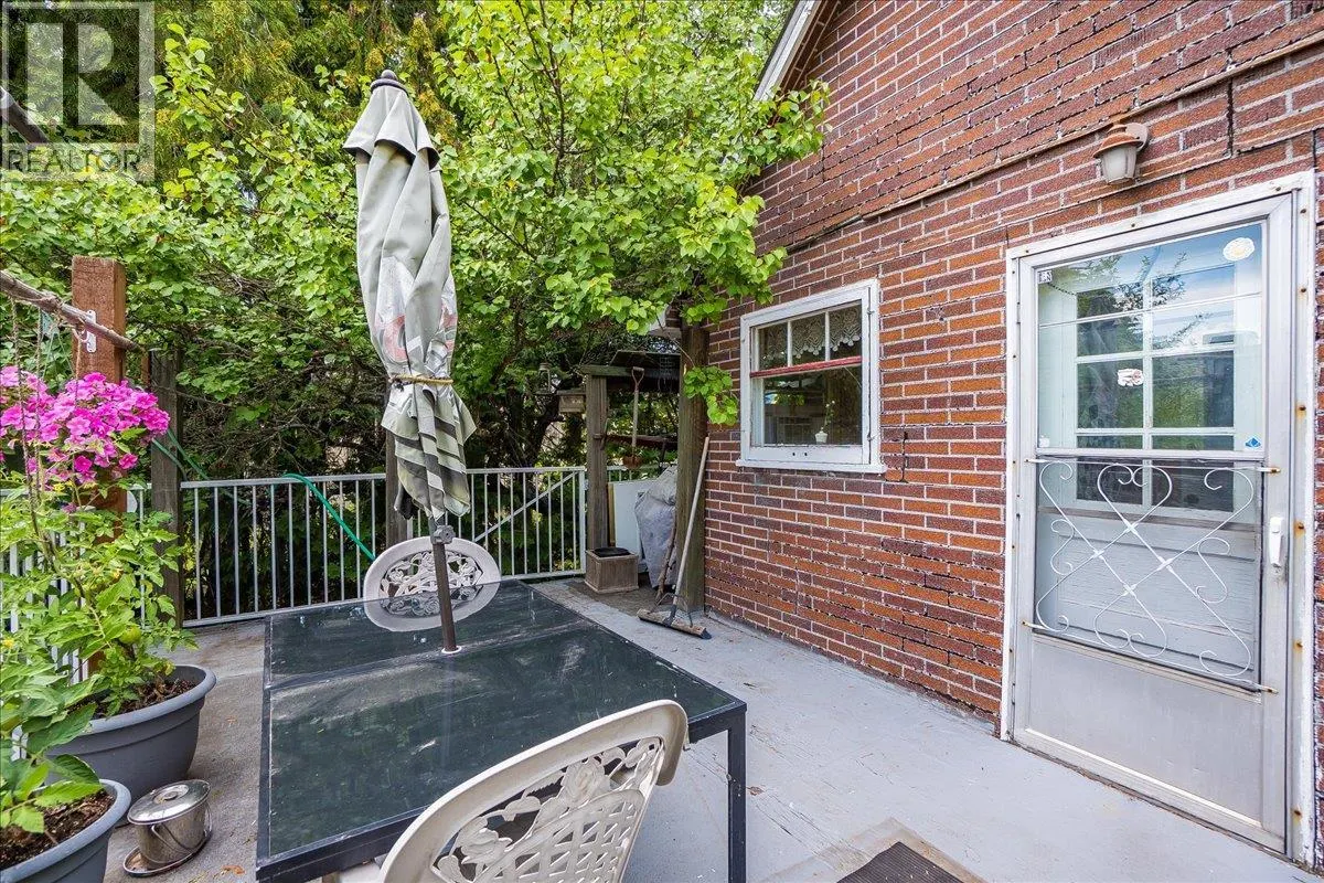 602 5th Street