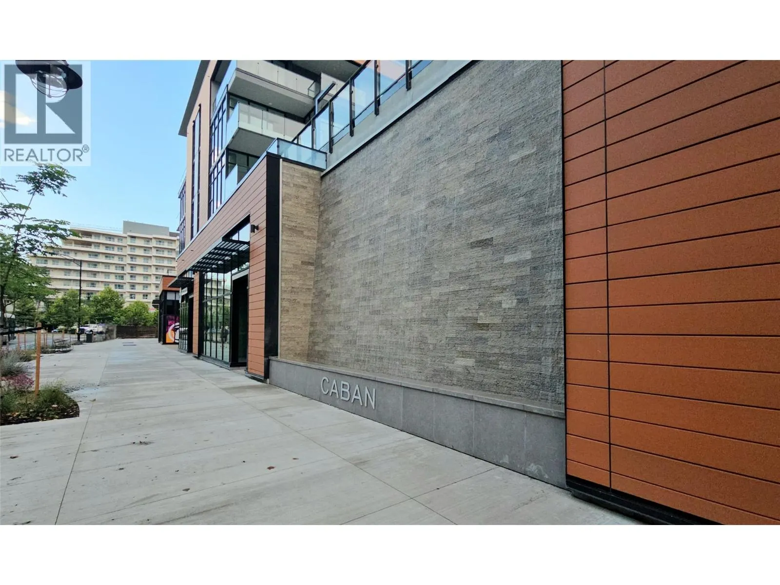 3409 Lakeshore Road Unit# 305