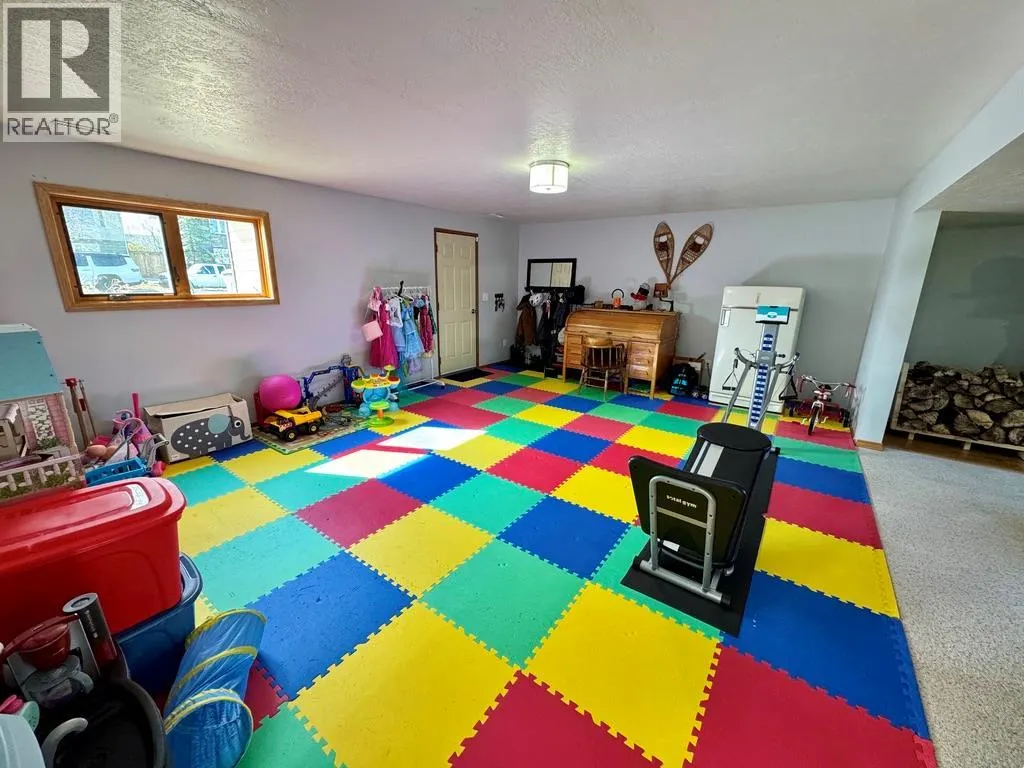 1708 CEDARWOOD Court