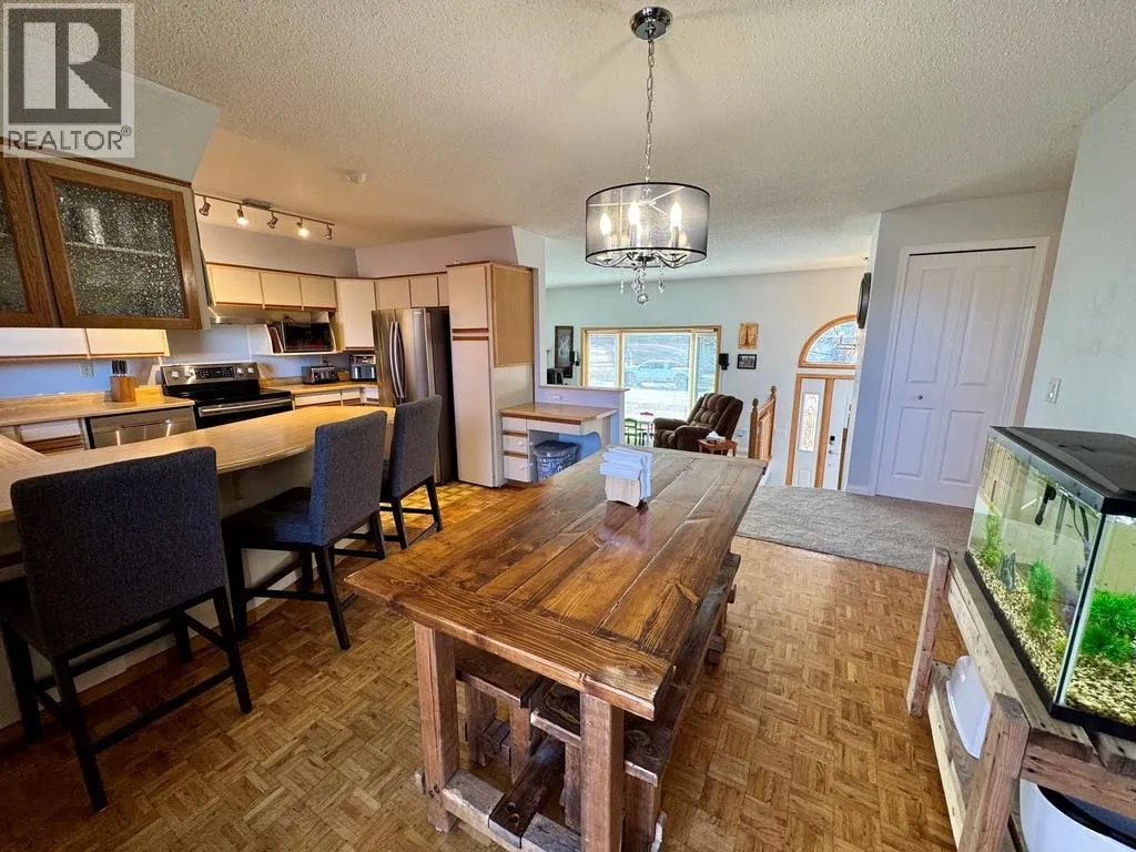 1708 CEDARWOOD Court