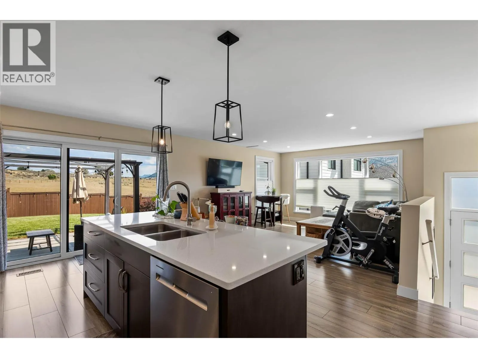 641 SHUSWAP  E Road Unit# 154