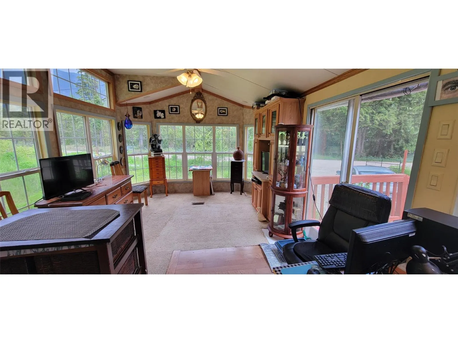 2467 SLOCAN VALLEY  WEST Road