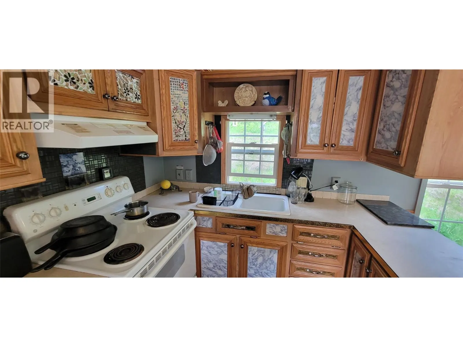 2467 SLOCAN VALLEY  WEST Road