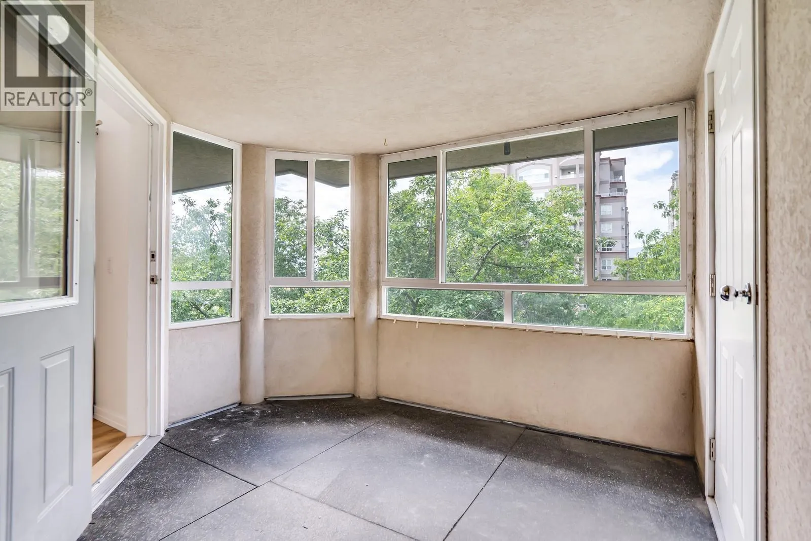 1965 Durnin Road Unit# 308