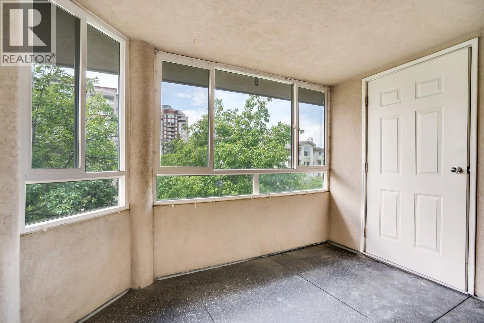 1965 Durnin Road Unit# 308