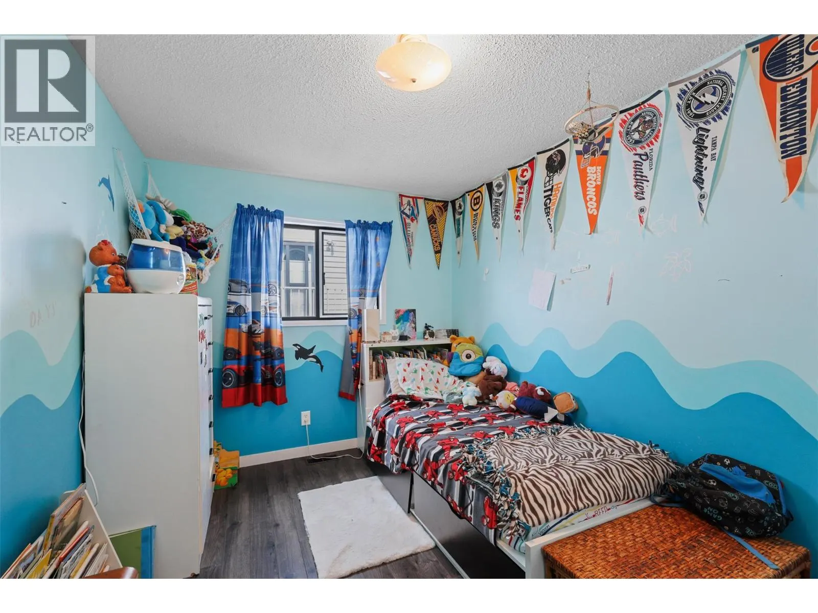 1574 GRIFFIN Terrace