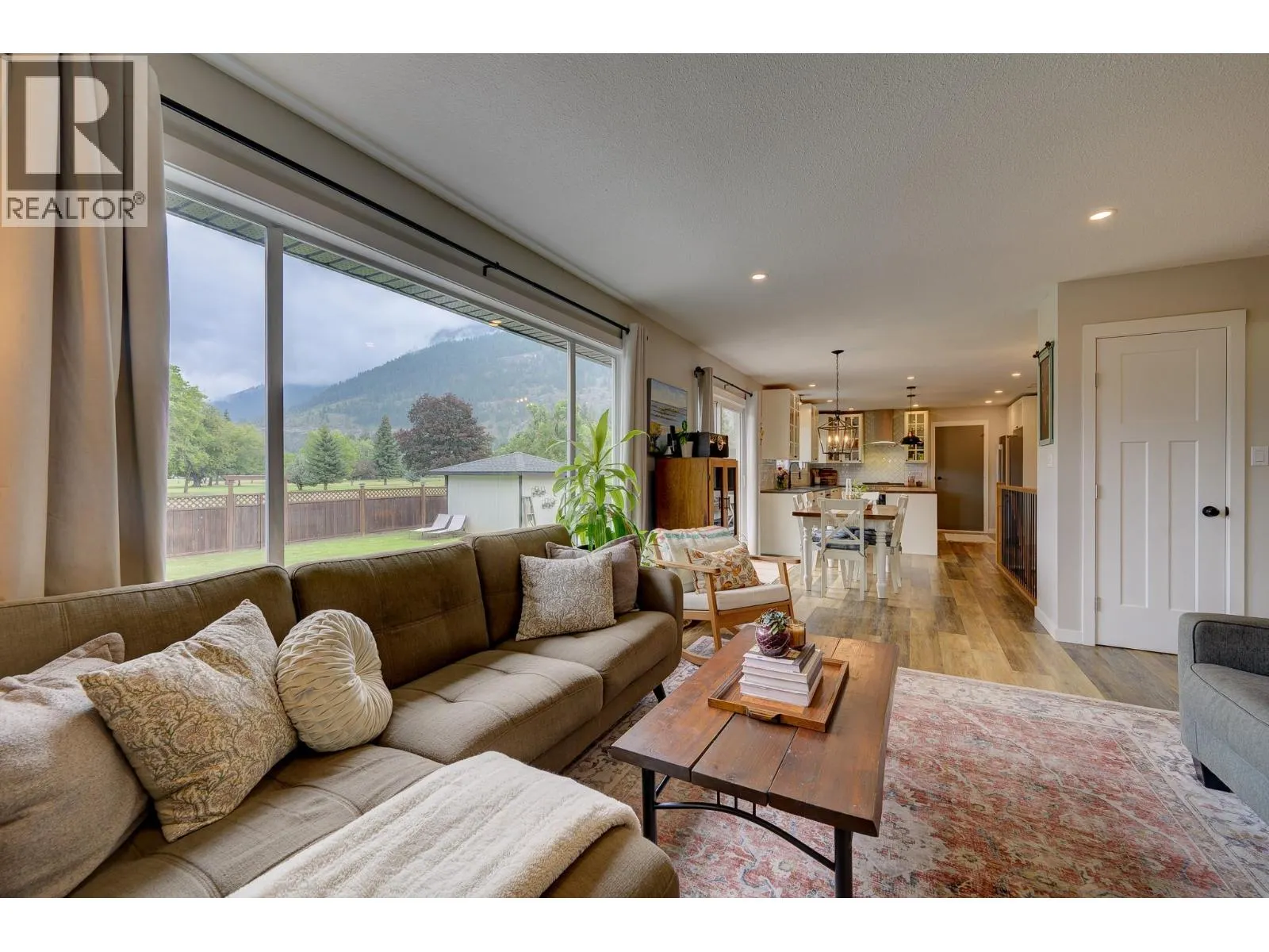 327 Aspen Drive