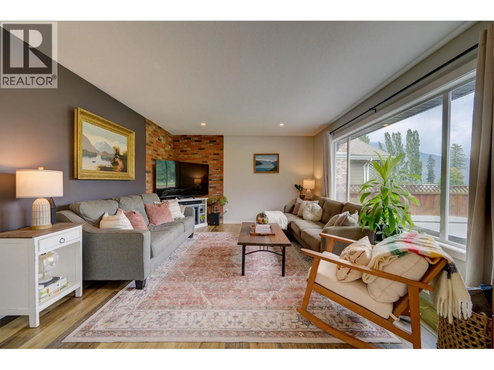 327 Aspen Drive