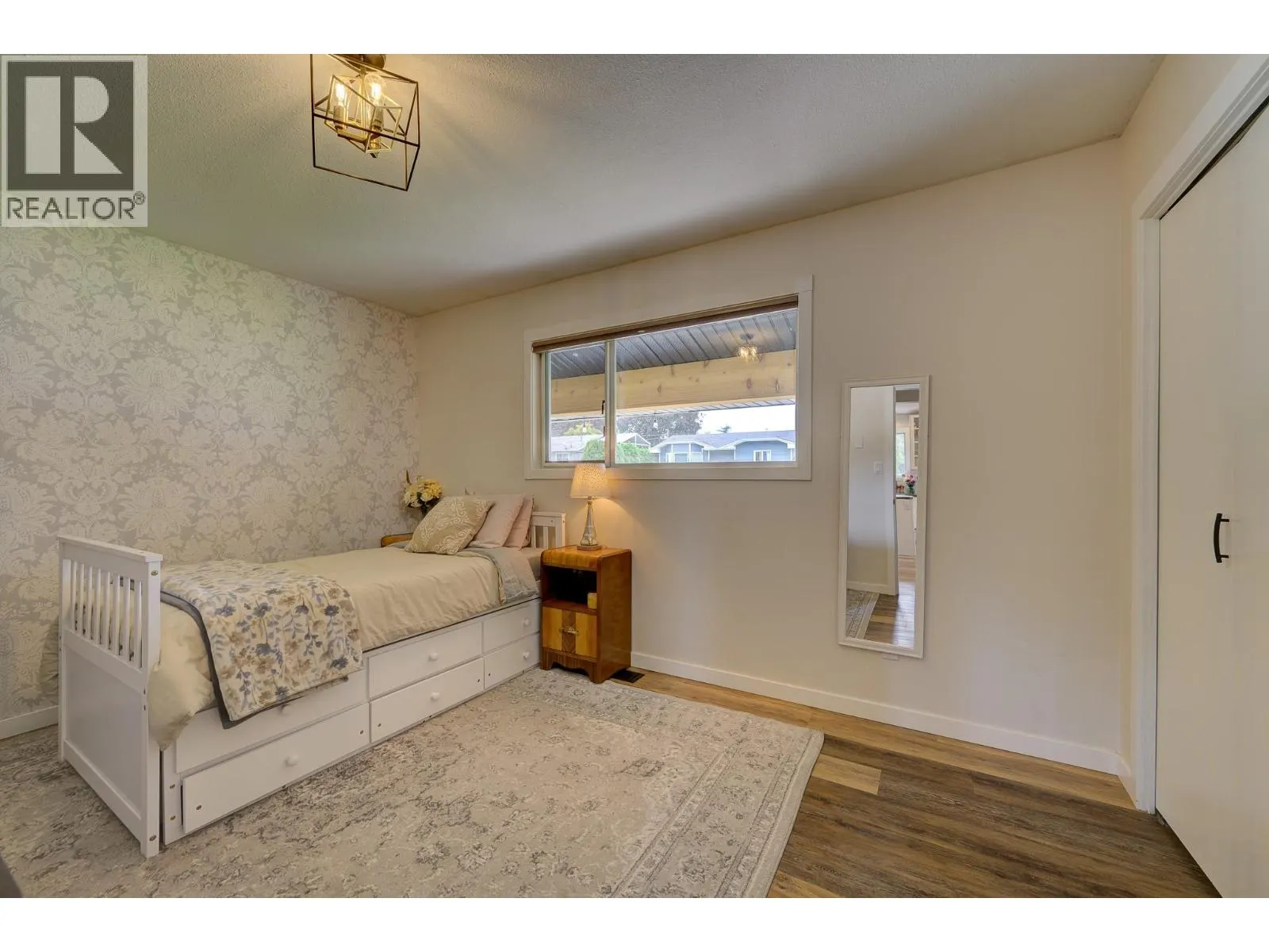 327 Aspen Drive
