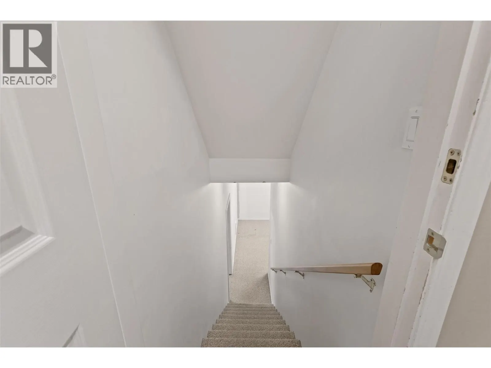 1550 NICOLANI Court
