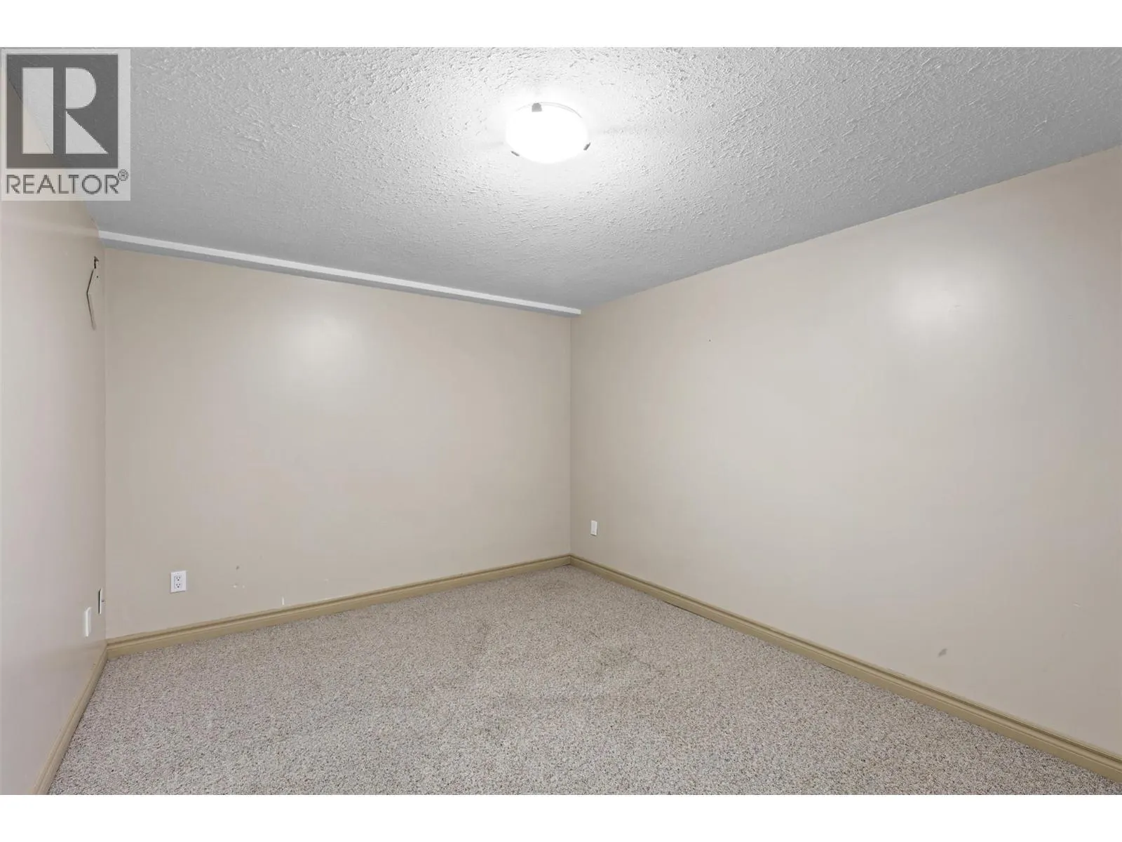 1550 NICOLANI Court
