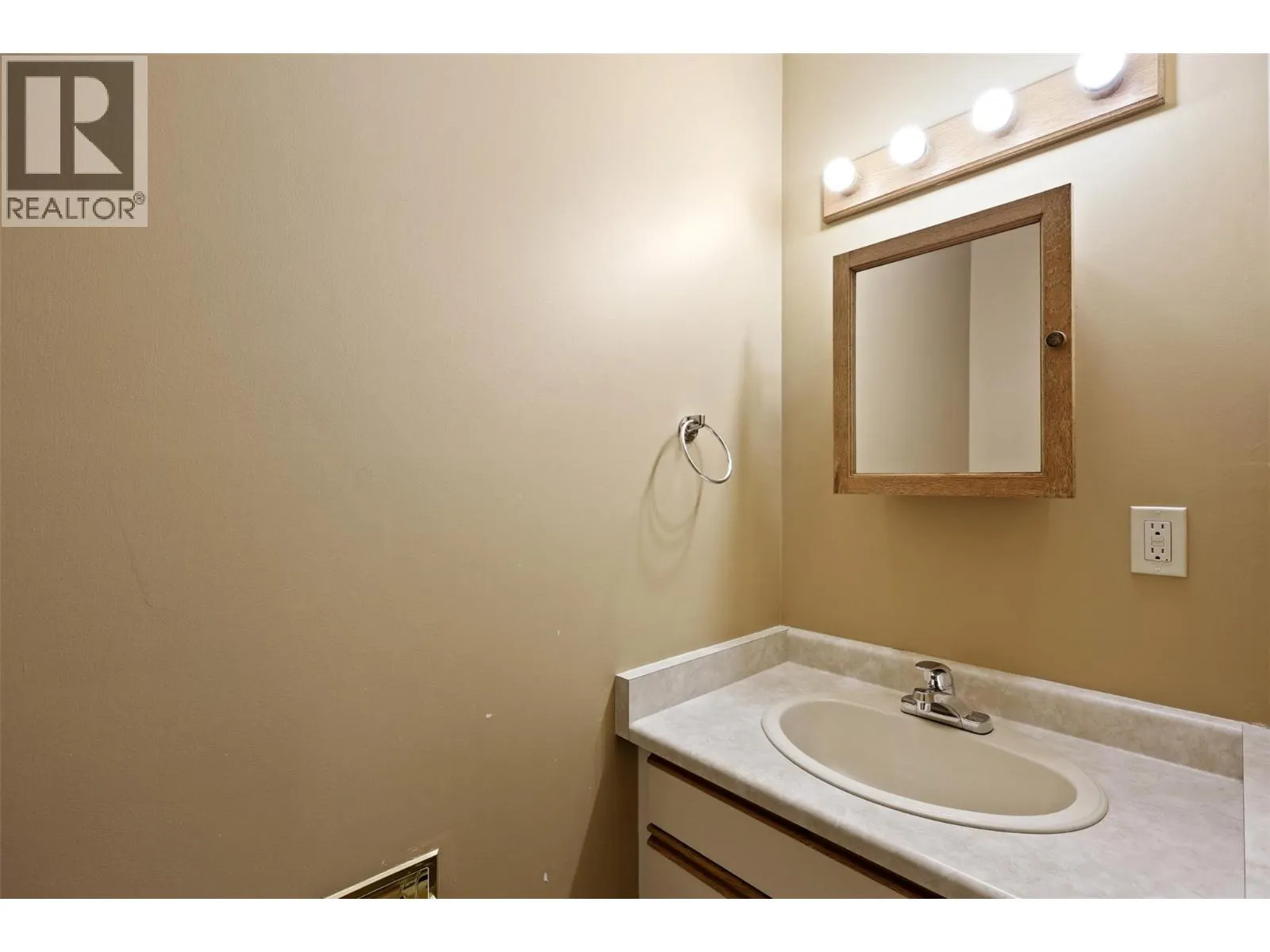 1550 NICOLANI Court