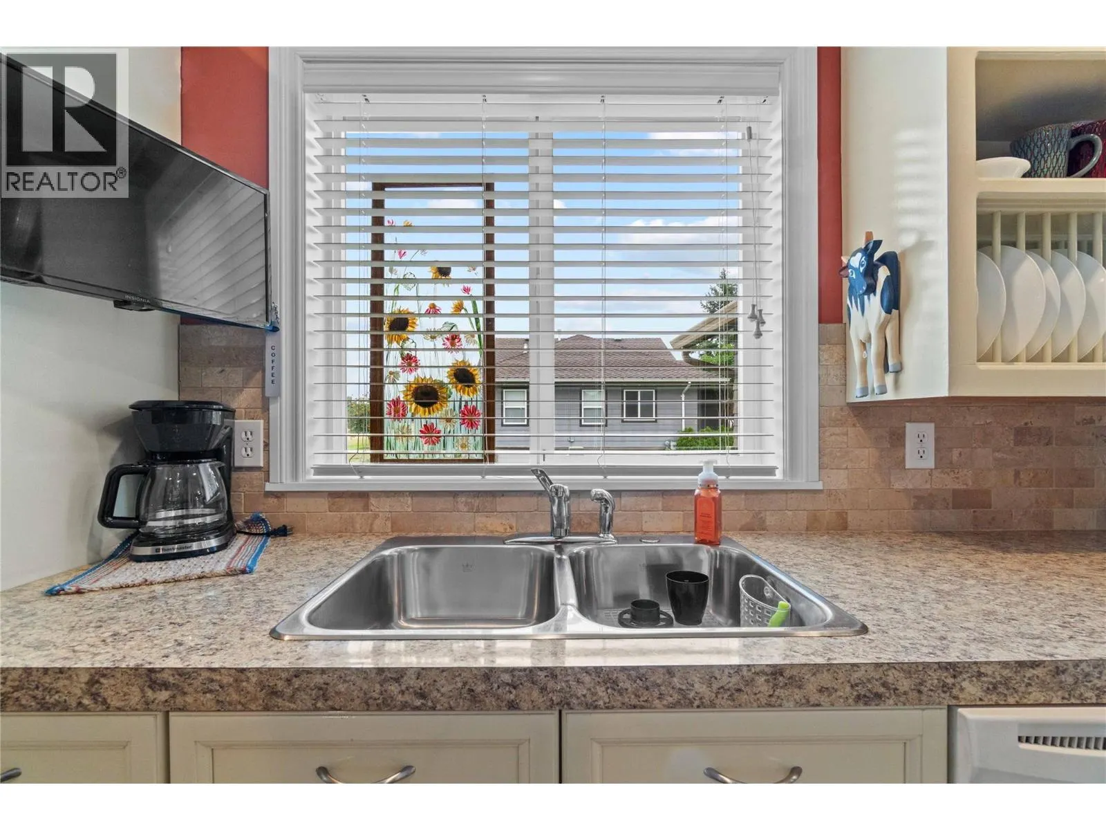 2552 Golf View Crescent