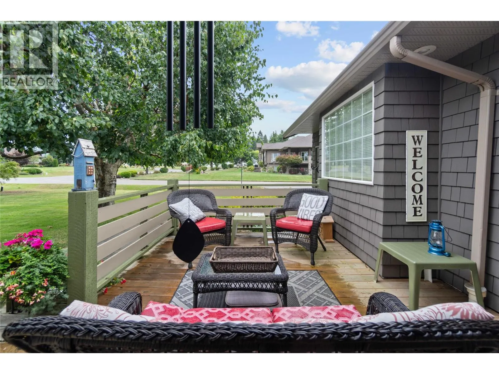 2552 Golf View Crescent