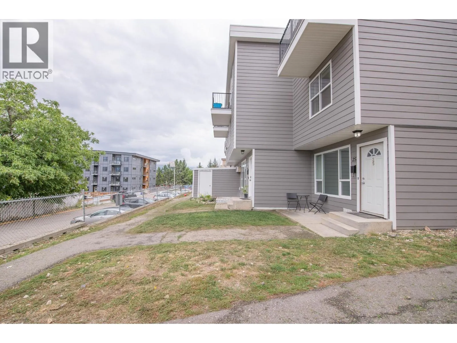 3800 40 Avenue Unit# 25