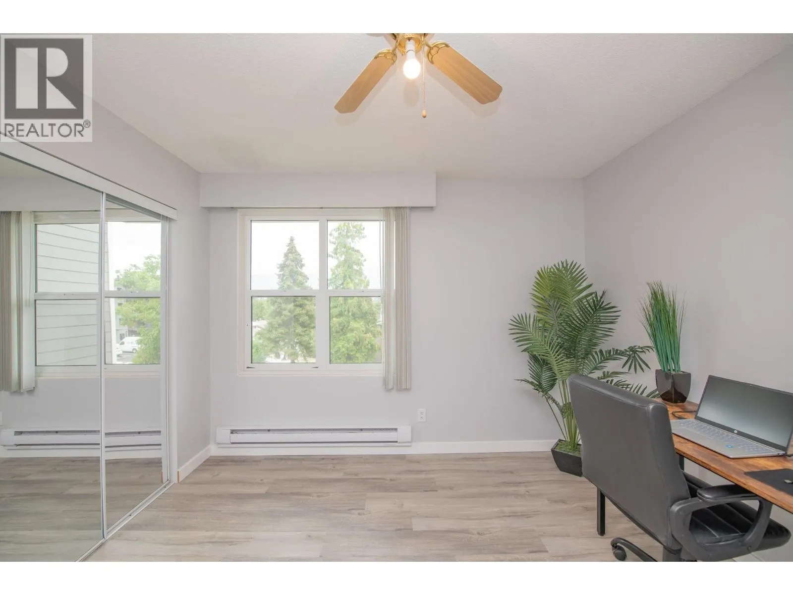 3800 40 Avenue Unit# 25