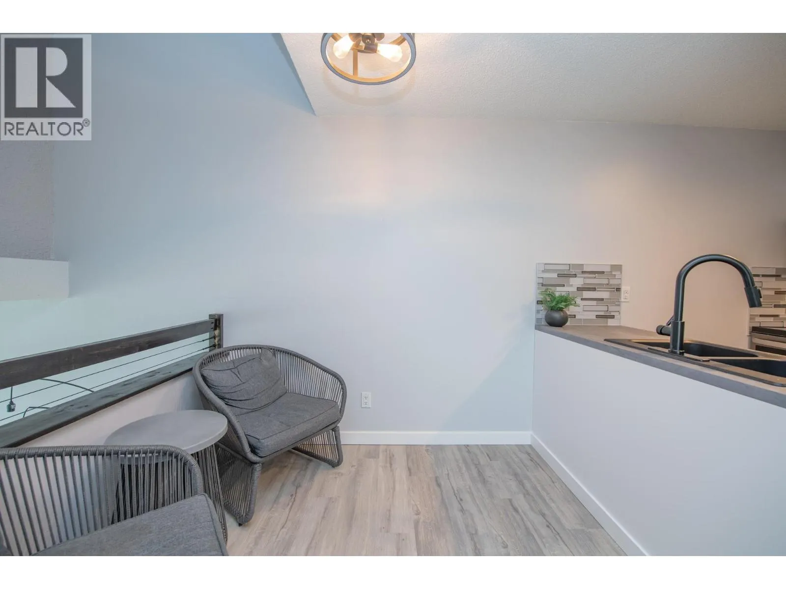 3800 40 Avenue Unit# 25