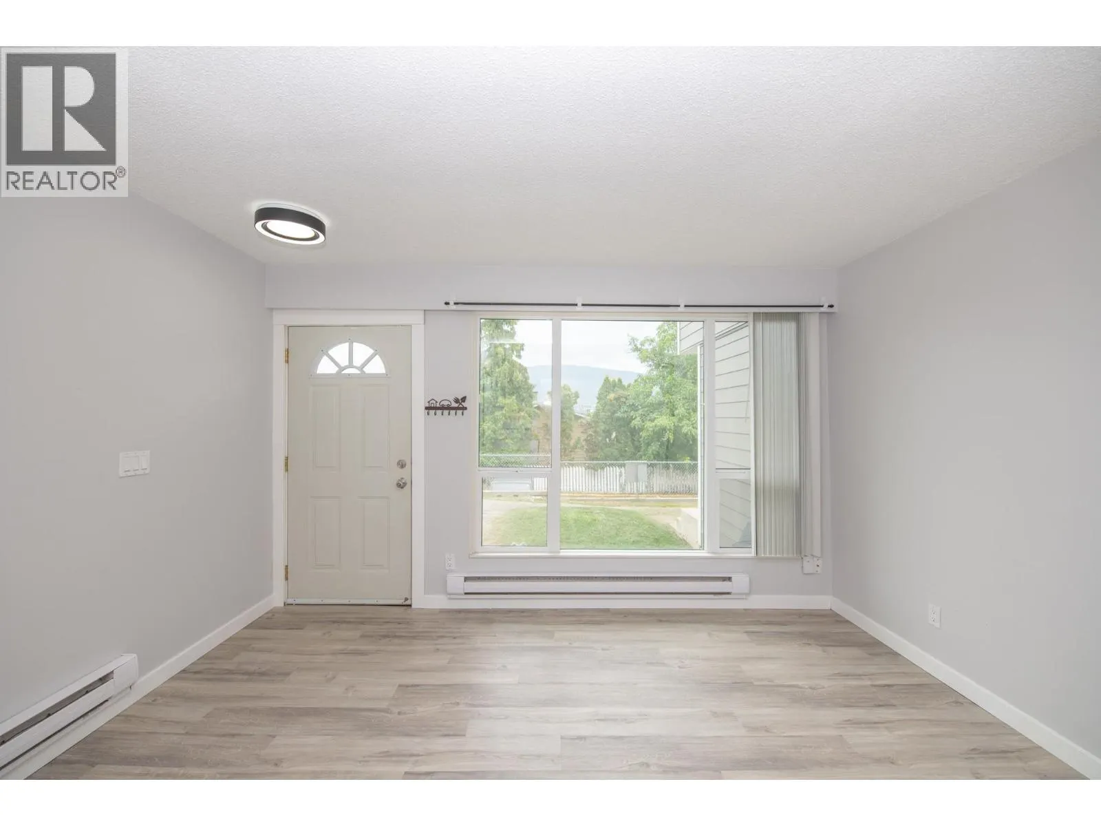 3800 40 Avenue Unit# 25