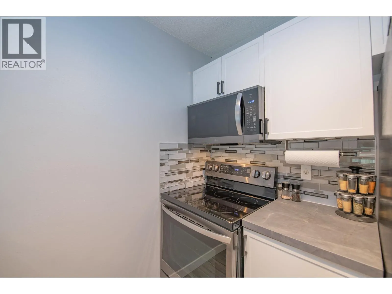 3800 40 Avenue Unit# 25