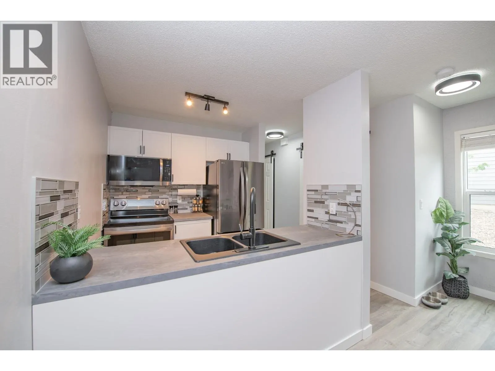 3800 40 Avenue Unit# 25