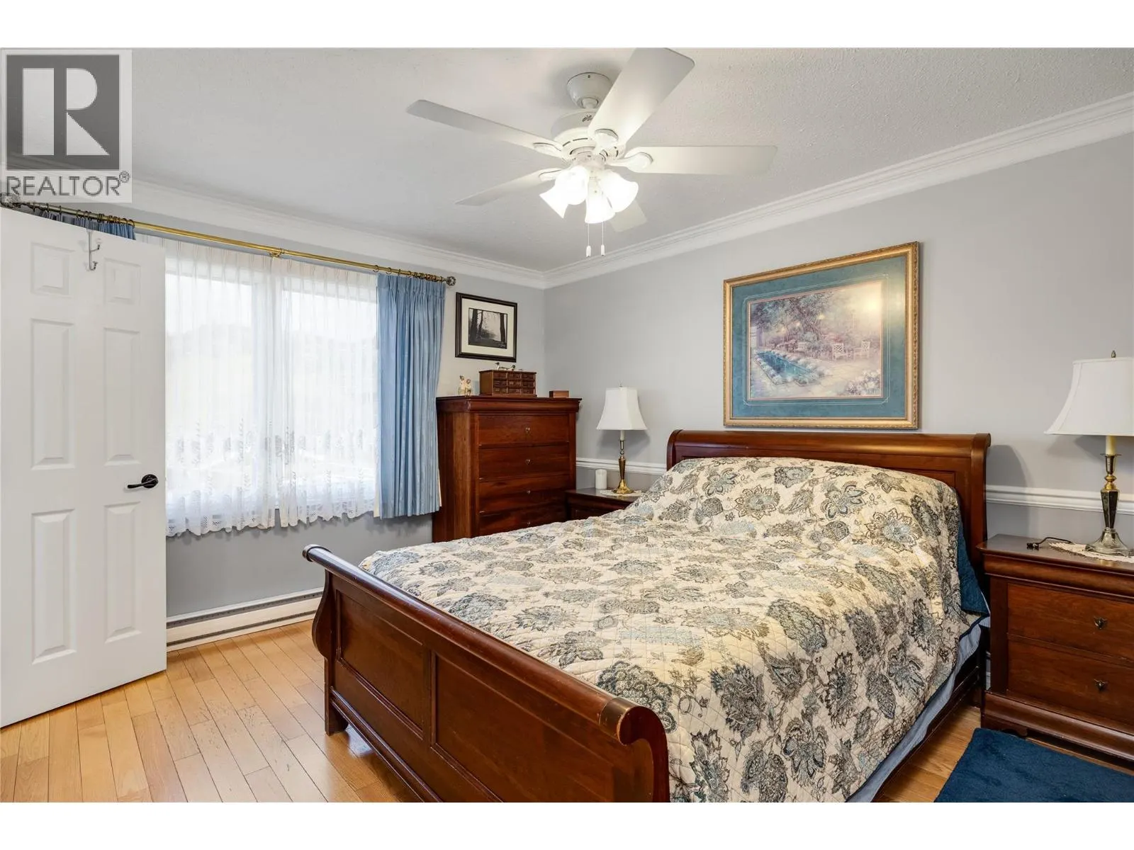1350 Green Bay Road
