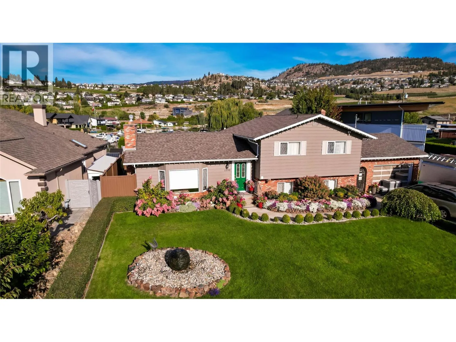 1350 Green Bay Road