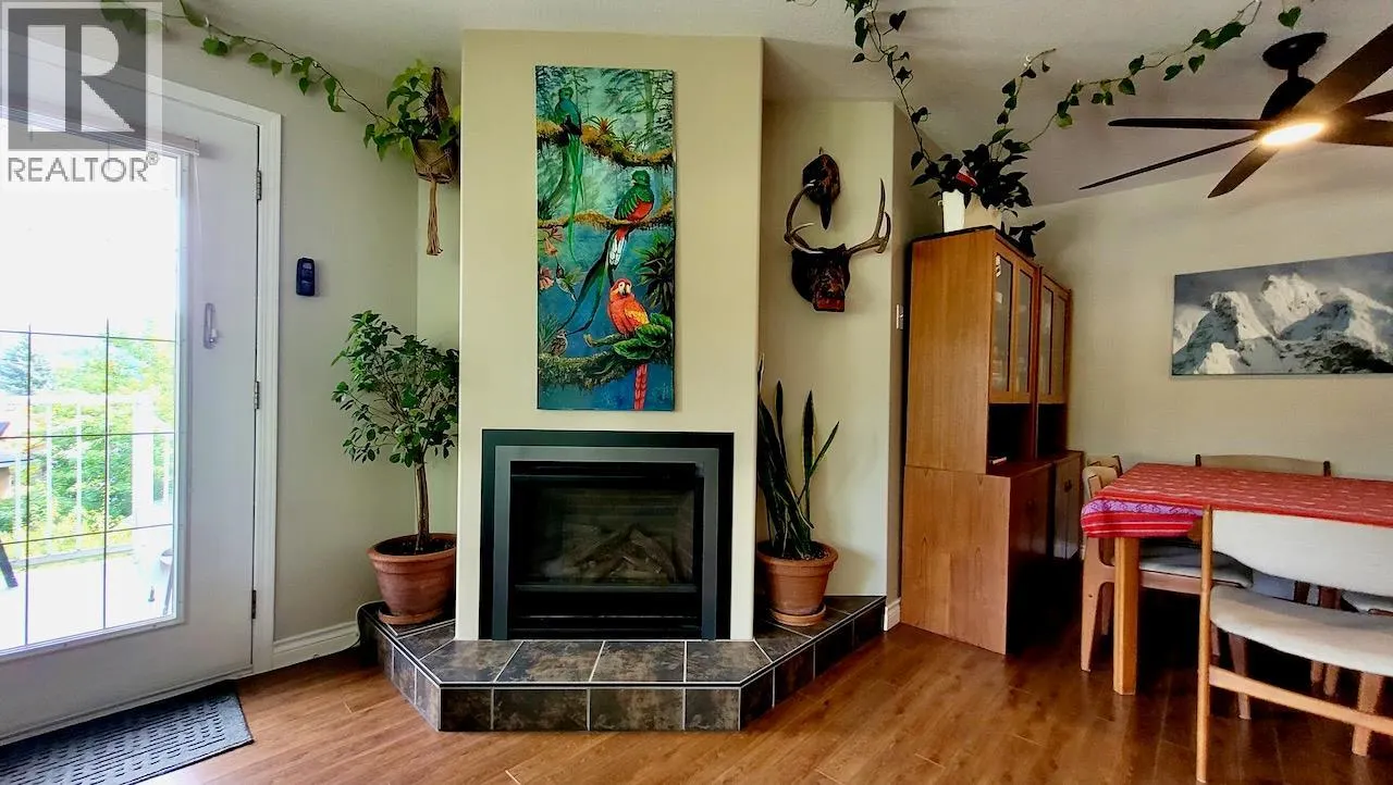 428 Beasley Crescent W