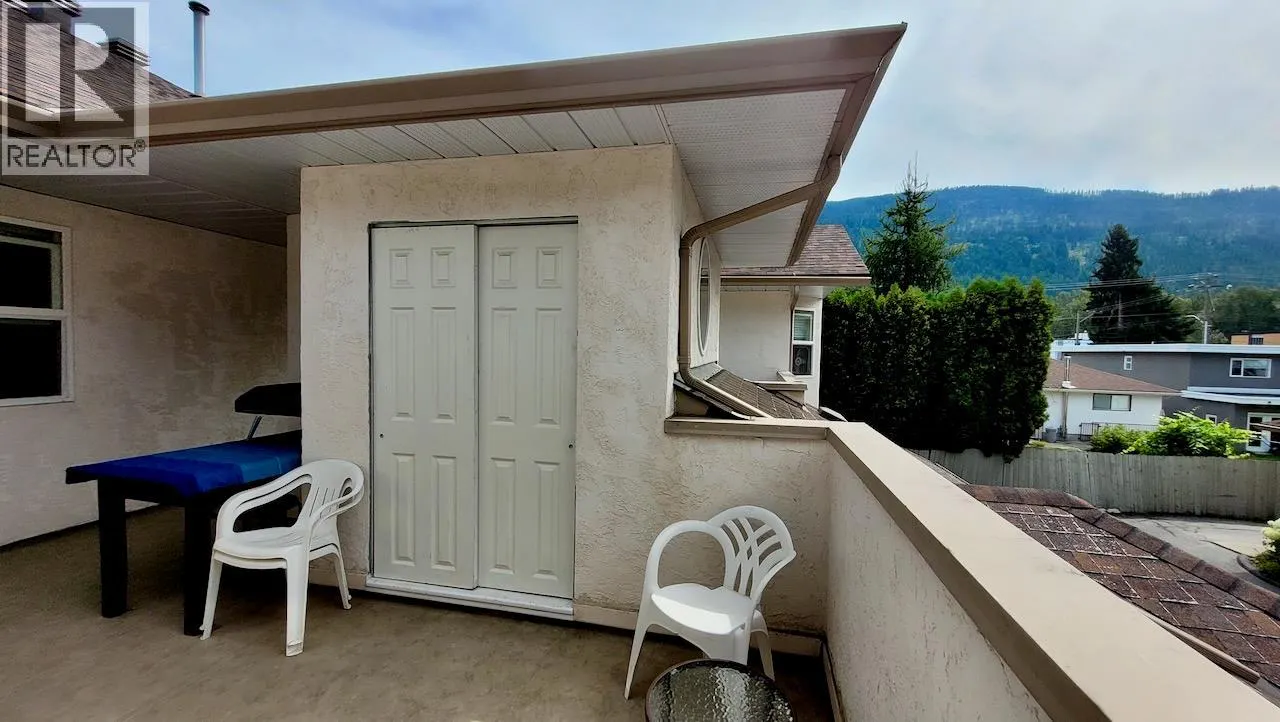 428 Beasley Crescent W