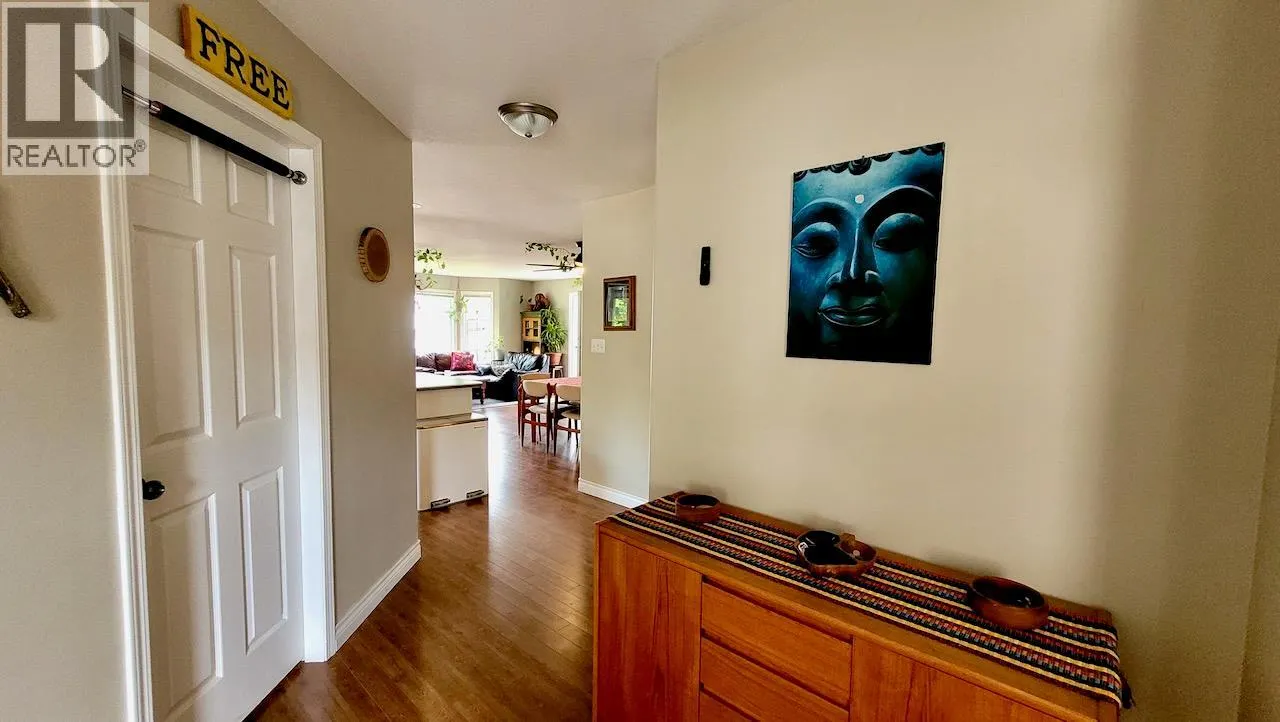 428 Beasley Crescent W