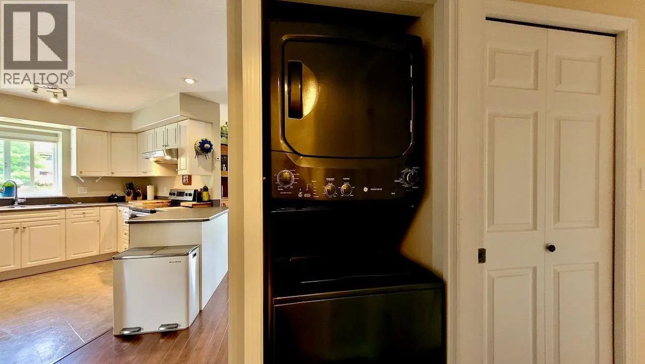 428 Beasley Crescent W