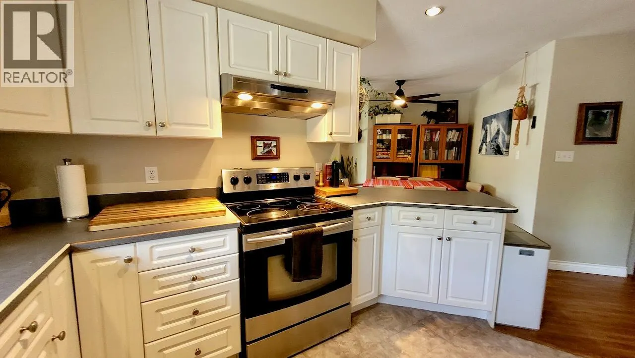 428 Beasley Crescent W
