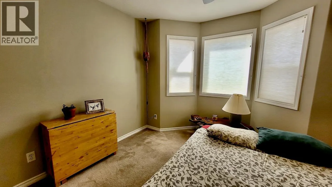 428 Beasley Crescent W
