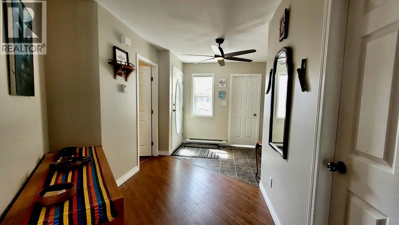 428 Beasley Crescent W