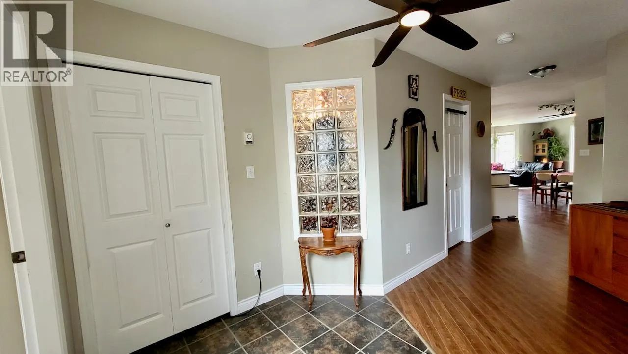 428 Beasley Crescent W