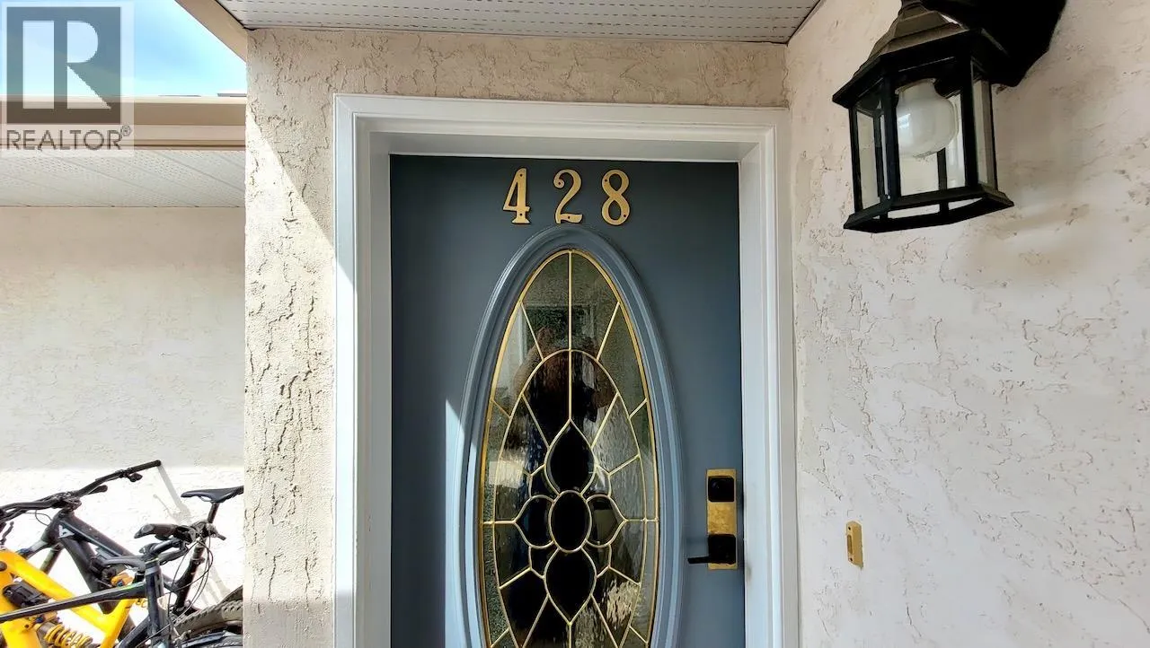 428 Beasley Crescent W