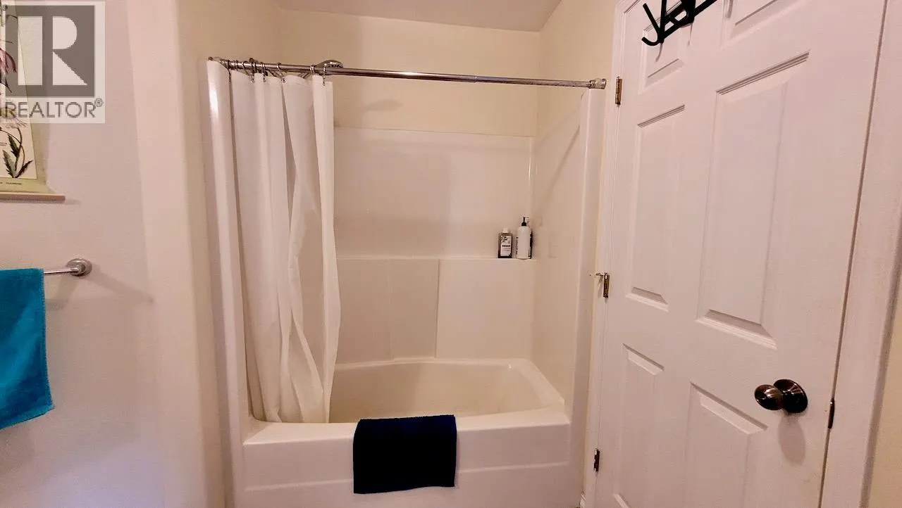 428 Beasley Crescent W