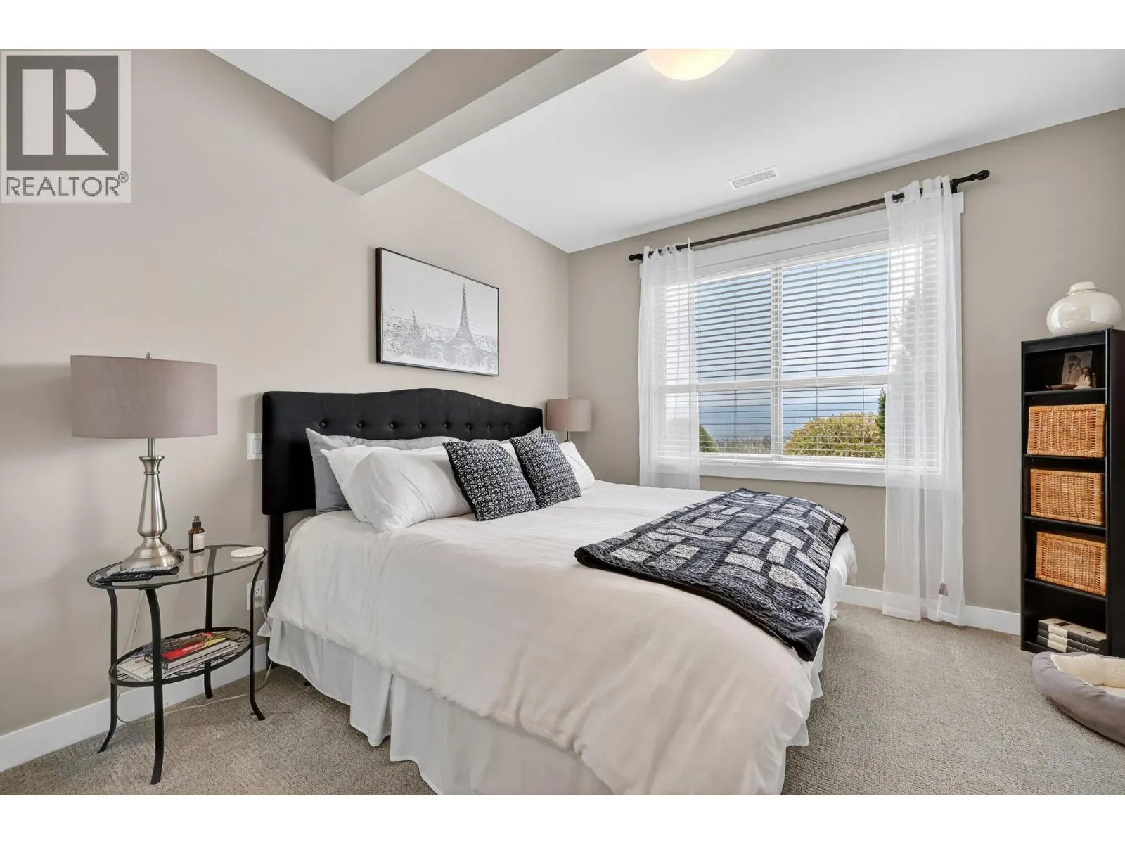 1870 Rosealee Lane Unit# 17