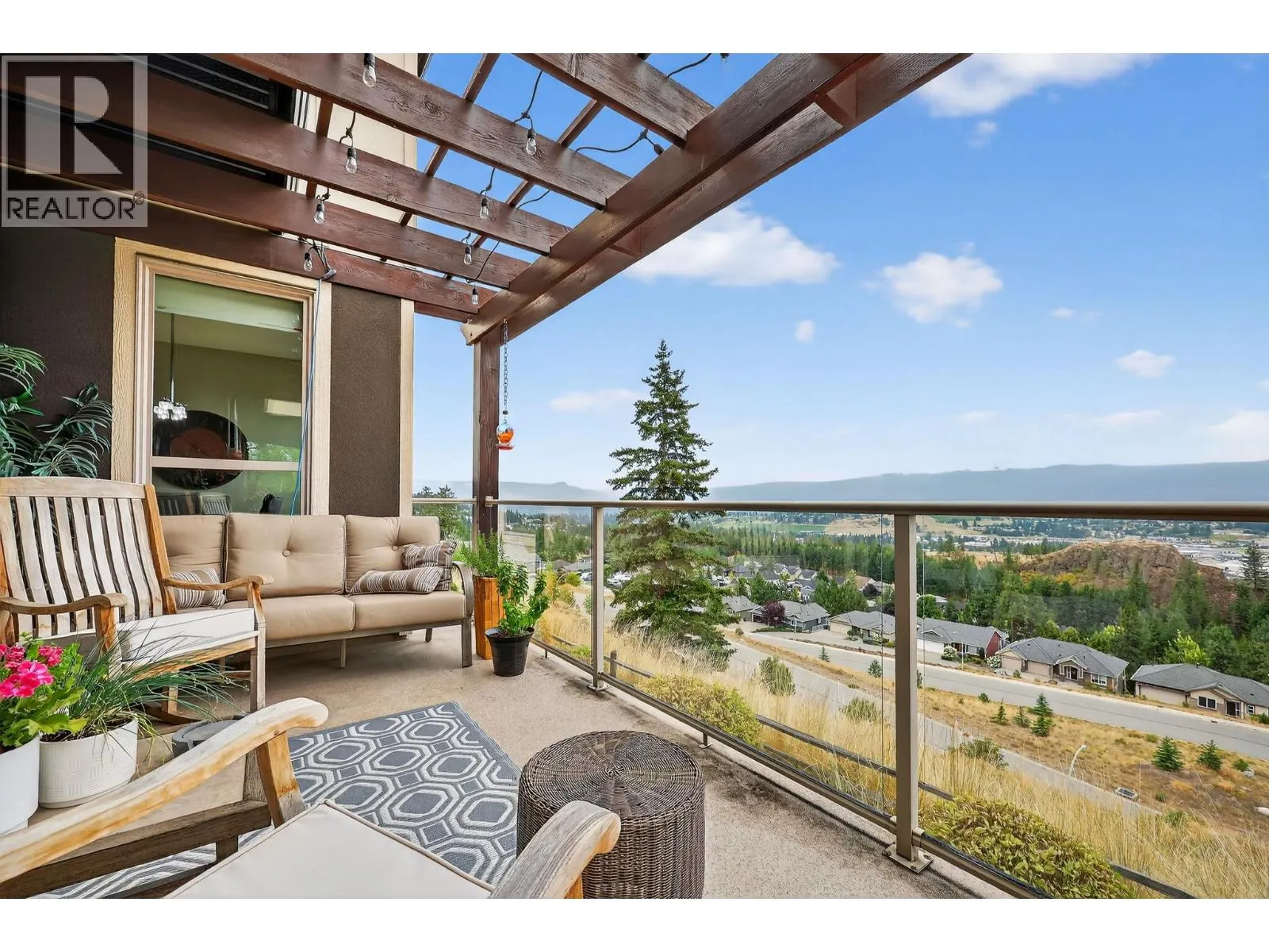 1870 Rosealee Lane Unit# 17