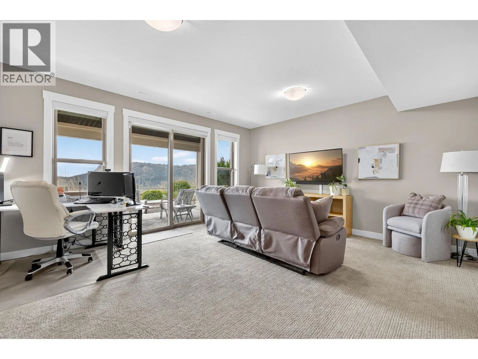 1870 Rosealee Lane Unit# 17