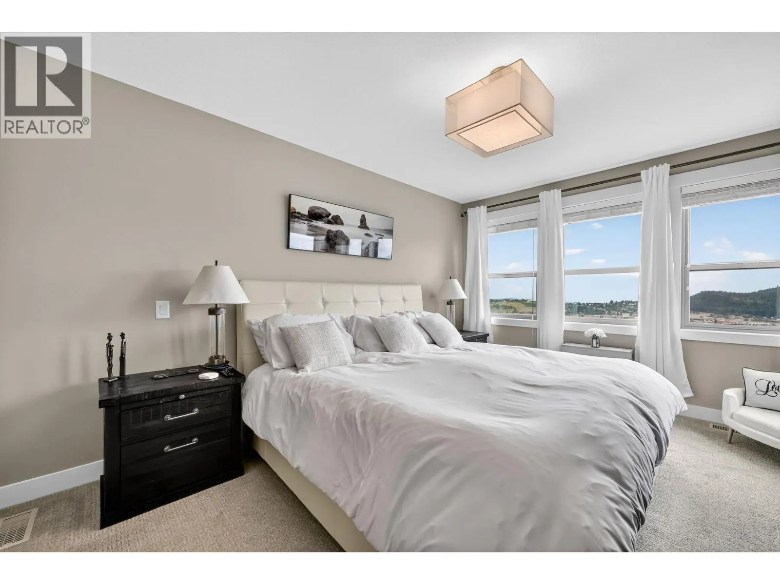 1870 Rosealee Lane Unit# 17