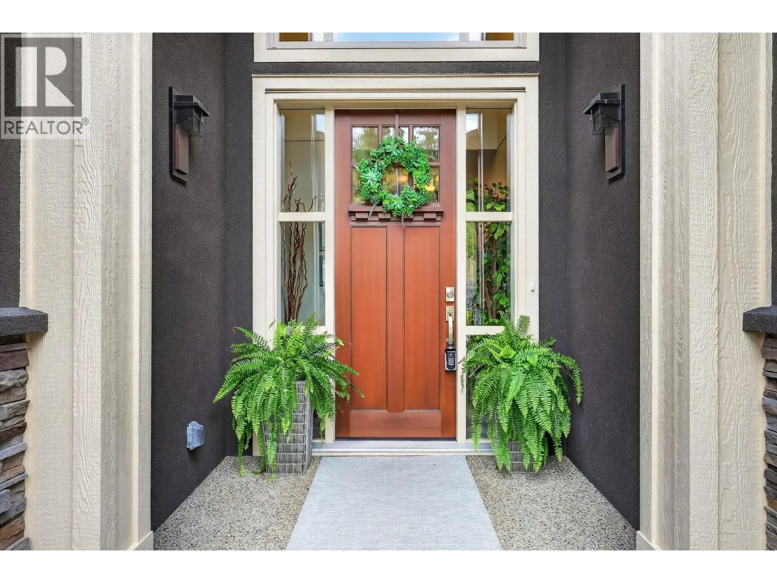 1870 Rosealee Lane Unit# 17