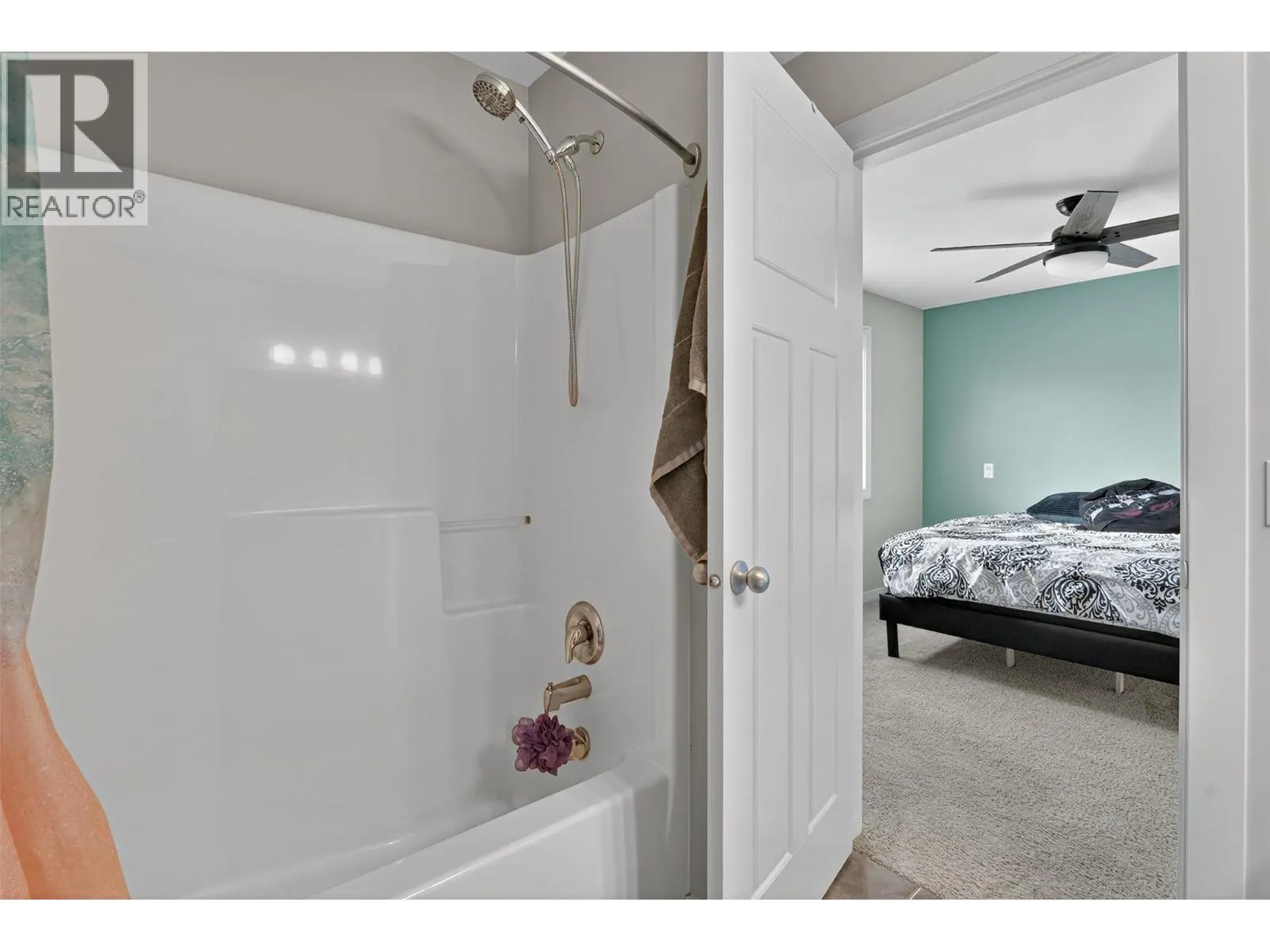 122 Hartman Road Unit# 106