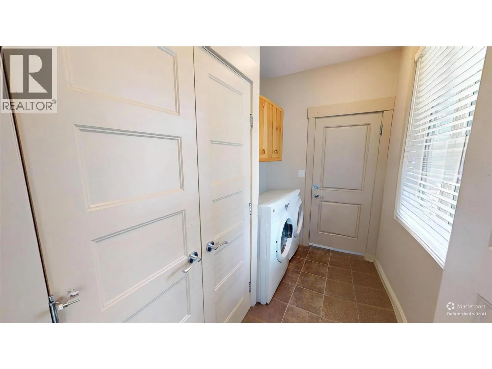 4967 Saddlewood Lane