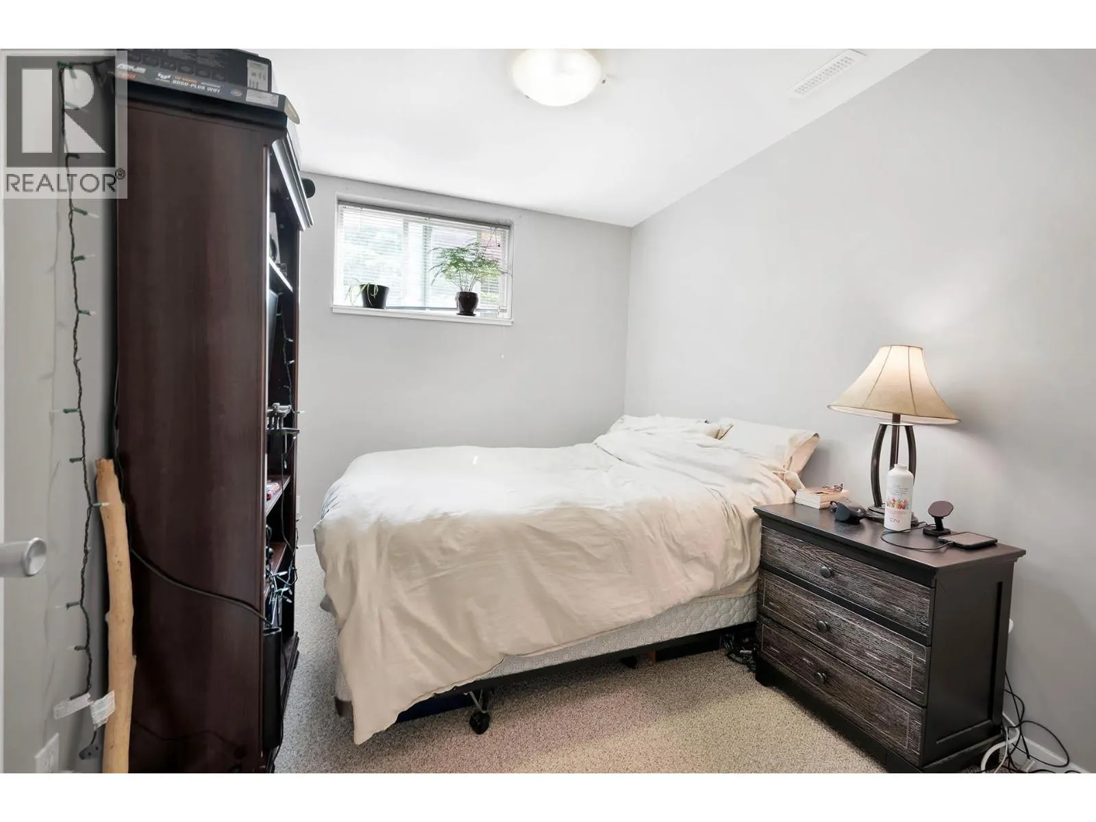 2130 VAN HORNE Drive