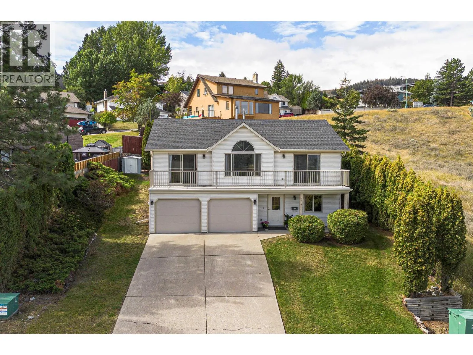 2130 VAN HORNE Drive