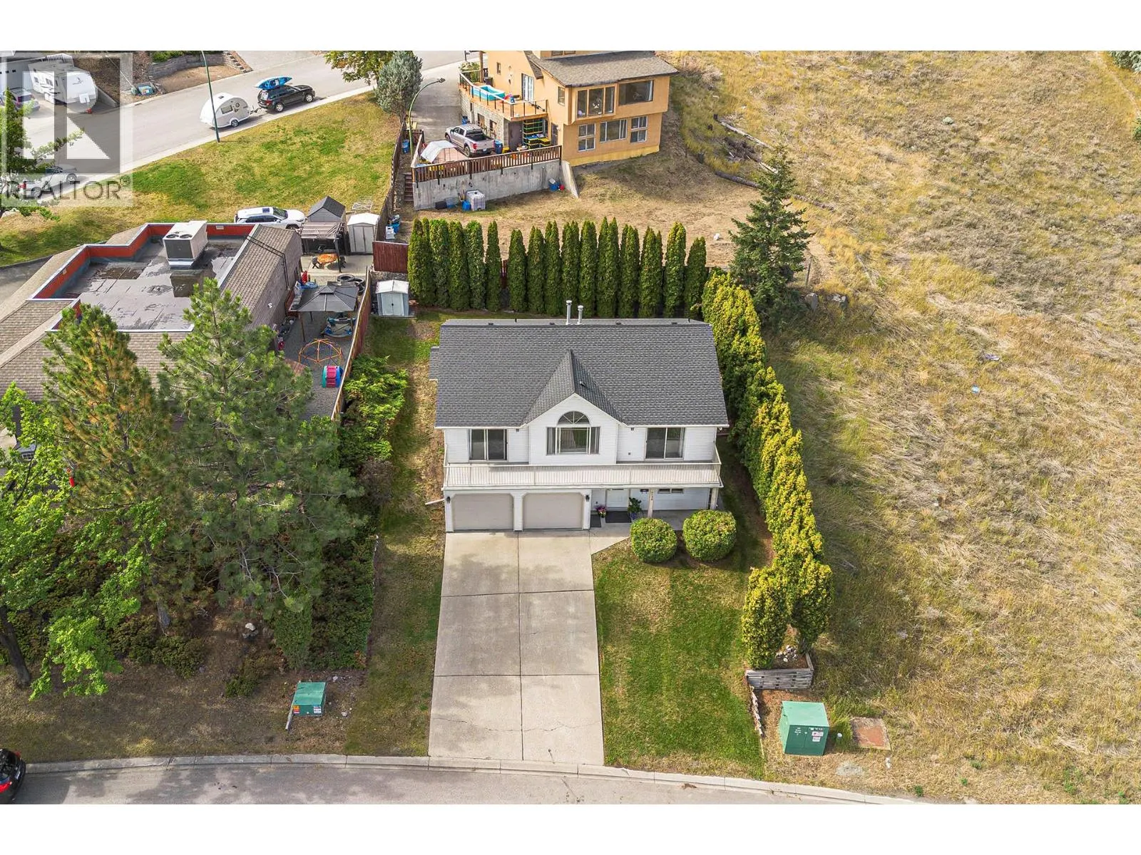 2130 VAN HORNE Drive